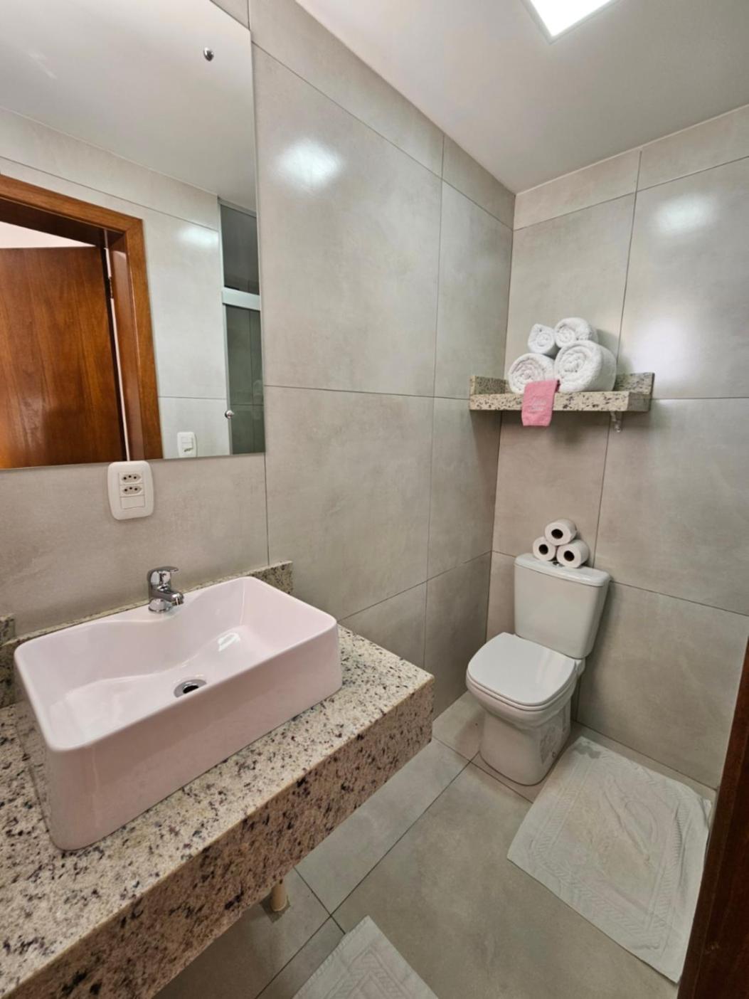 Pousada Lugama Bento Goncalves Ruang foto
